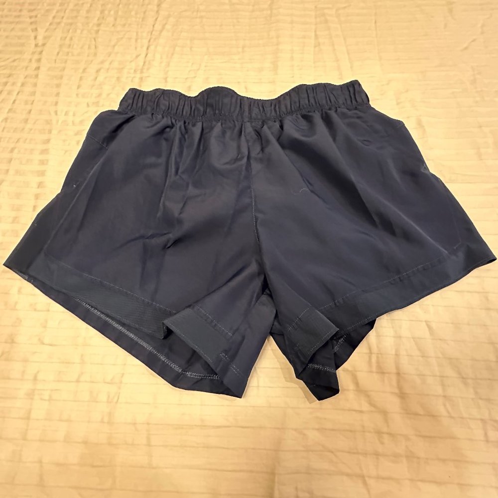🦚🦚🦚 ATHLETIC WORKS WOMENS ATHLETIC SHORTS SIZE L 🦚🦚🦚